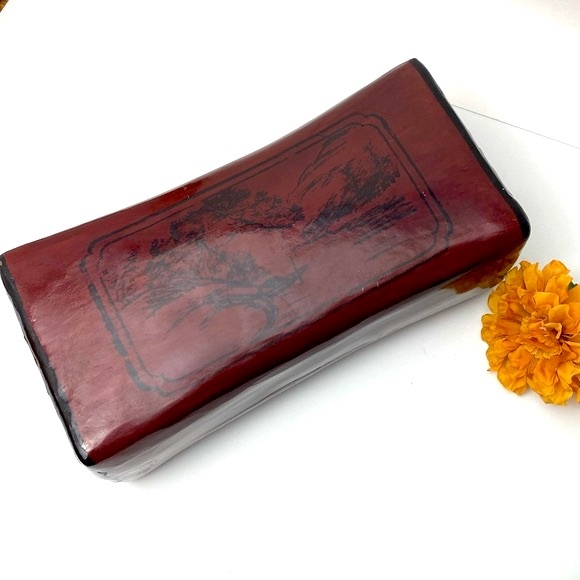 Chinese lacquered pillow Vintage Asian mountain and tree print design - Picture 1 of 16